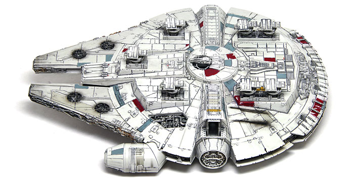 Bandai Millennium Falcon Bottom