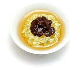 牛肉のサテー風味のせインスタントラーメン