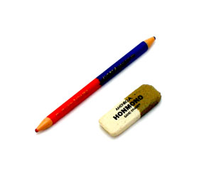 赤青二色鉛筆と砂消し